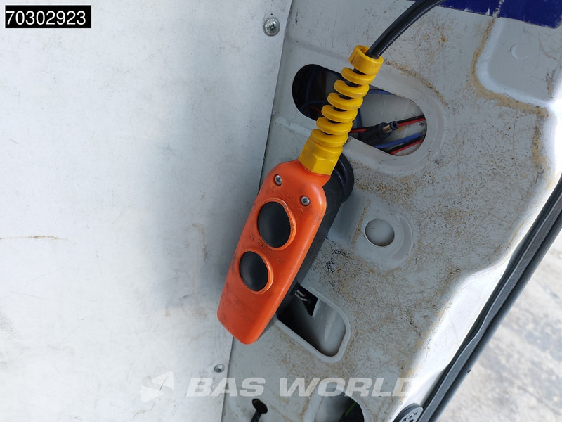 כלי רכב מסחרי עם לוח Iveco Daily 35S16 Laadklep Ramp Automaat L3H2 160PK Airco D'Hollandia APK 10-2026 Euro6 L3 Airco: תמונה 11 כלי רכב מסחרי עם לוח Iveco Daily 35S16 Laadklep Ramp Automaat L3H2 160PK Airco D'Hollandia APK 10-2026 Euro6 L3 Airco: תמונה 11