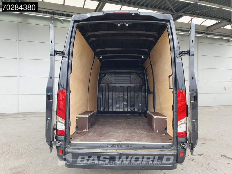 כלי רכב מסחרי עם לוח Iveco Daily 35S18 3.0L Automaat ACC Navi LED 3,5t Trekgewicht Airco Camera Parkeersensoren L2 12m3 Airco: תמונה 6