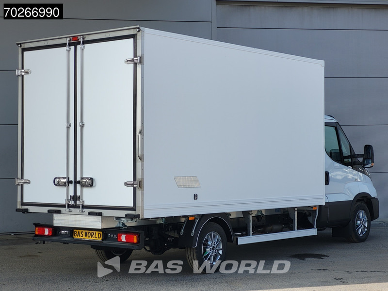 Iveco Daily 35S18 3.0L Koelwagen Vriezer Thermoking V-200 MAX 220V stekker -18 LED Navi Airco ACC Koel Koeler Kühler Kühlwagen Bakwagen Kühl - כלי רכב מסחרי לקירור: תמונה 5 Iveco Daily 35S18 3.0L Koelwagen Vriezer Thermoking V-200 MAX 220V stekker -18 LED Navi Airco ACC Koel Koeler Kühler Kühlwagen Bakwagen Kühl - כלי רכב מסחרי לקירור: תמונה 5