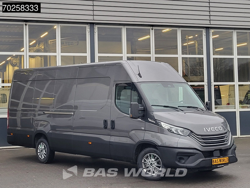 Iveco Daily 35S21 3.0L Automaat 210PK L3H2 2025-Model 3,5t Trekvermogen ACC LED CarPlay Camera Parkeersensoren Velgen 16m3 Euro6 L4H2 16m3 A - כלי רכב מסחרי עם לוח: תמונה 3 Iveco Daily 35S21 3.0L Automaat 210PK L3H2 2025-Model 3,5t Trekvermogen ACC LED CarPlay Camera Parkeersensoren Velgen 16m3 Euro6 L4H2 16m3 A - כלי רכב מסחרי עם לוח: תמונה 3