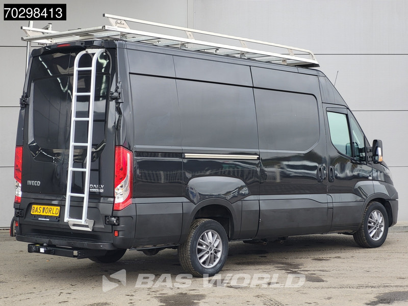 Iveco Daily 35S21 3.0L Automaat Glasresteel 210PK 3,5t Trekhaak L2H2 Airco Cruise Imperiaal Euro6 Resteel L2 Airco Trekhaak Cruise control - כלי רכב מסחרי עם לוח: תמונה 5 Iveco Daily 35S21 3.0L Automaat Glasresteel 210PK 3,5t Trekhaak L2H2 Airco Cruise Imperiaal Euro6 Resteel L2 Airco Trekhaak Cruise control - כלי רכב מסחרי עם לוח: תמונה 5