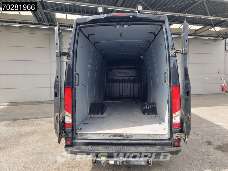 Iveco Daily 50C18 3.0L Automaat L4H2 Luchtvering Dubbellucht 3,5t Trekhaak Airco Cruise Camera Euro6 L4 16m3 Airco Trekhaak Cruise control - כלי רכב מסחרי עם לוח: תמונה 3 Iveco Daily 50C18 3.0L Automaat L4H2 Luchtvering Dubbellucht 3,5t Trekhaak Airco Cruise Camera Euro6 L4 16m3 Airco Trekhaak Cruise control - כלי רכב מסחרי עם לוח: תמונה 3