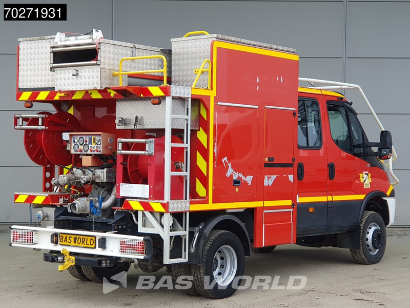 Iveco Daily 70C17 4x4 Achleitner Firetruck Brandweerwagen AWD Allrad Camper 1200liter Airco Dubbel cabine Trekhaak Cruise control - אמבולנס: תמונה 5 Iveco Daily 70C17 4x4 Achleitner Firetruck Brandweerwagen AWD Allrad Camper 1200liter Airco Dubbel cabine Trekhaak Cruise control - אמבולנס: תמונה 5