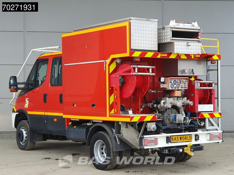 Iveco Daily 70C17 4x4 Achleitner Firetruck Brandweerwagen AWD Allrad Camper 1200liter Airco Dubbel cabine Trekhaak Cruise control - אמבולנס: תמונה 2 Iveco Daily 70C17 4x4 Achleitner Firetruck Brandweerwagen AWD Allrad Camper 1200liter Airco Dubbel cabine Trekhaak Cruise control - אמבולנס: תמונה 2