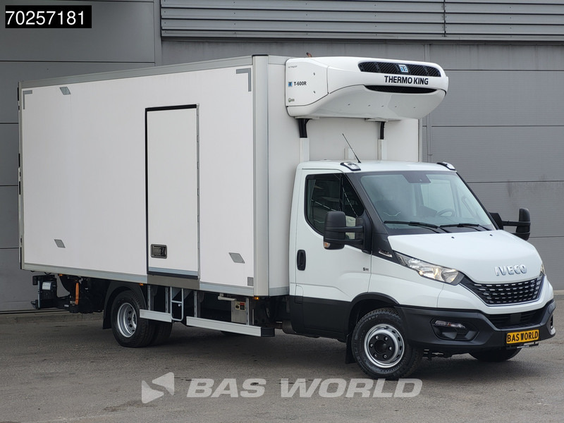 Iveco Daily 72C21 3.0L Koelwagen Laadklep Thermo King T-600R 380V Luchtvering Koelwagen Airco Cruise Camera Koeler Koel Kühlwagen 28m3 Airco - כלי רכב מסחרי לקירור: תמונה 5 Iveco Daily 72C21 3.0L Koelwagen Laadklep Thermo King T-600R 380V Luchtvering Koelwagen Airco Cruise Camera Koeler Koel Kühlwagen 28m3 Airco - כלי רכב מסחרי לקירור: תמונה 5