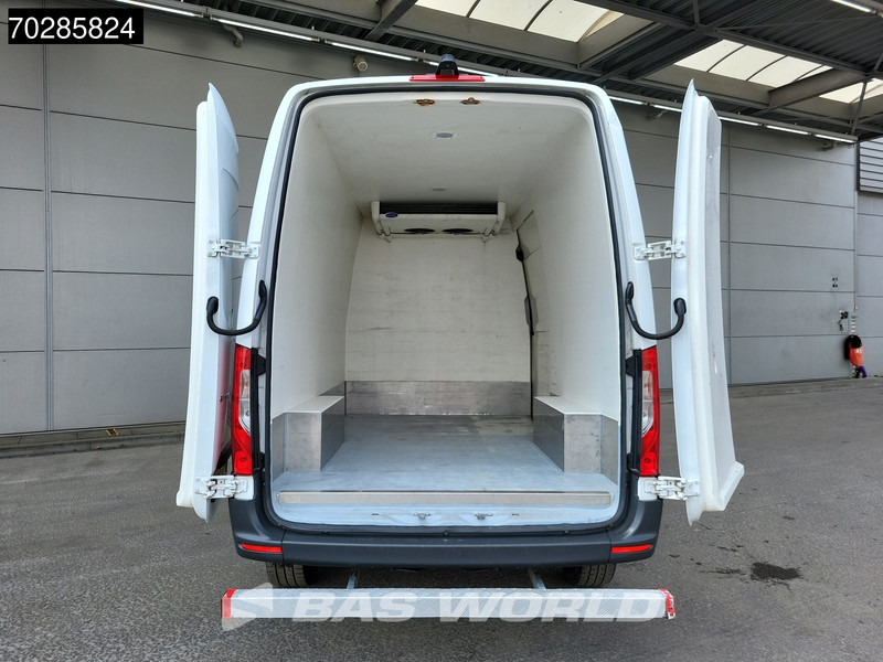 Mercedes-Benz Sprinter 314 CDI Automaat Koelwagen Carrier Viento 350 Navi Airco Cruise Camera MBUX Euro6 Koel Koeler Kühl Kühler Kühlwagen 9m3 Airco Cr - כלי רכב מסחרי לקירור: תמונה 3 Mercedes-Benz Sprinter 314 CDI Automaat Koelwagen Carrier Viento 350 Navi Airco Cruise Camera MBUX Euro6 Koel Koeler Kühl Kühler Kühlwagen 9m3 Airco Cr - כלי רכב מסחרי לקירור: תמונה 3