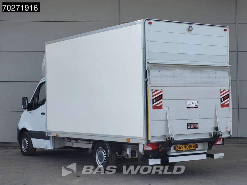 Mercedes-Benz Sprinter 314 CDI Automaat Laadklep Zijdeur Bakwagen Camera Airco Cruise MBUX CarPlay Euro6 Meubelbak Koffer Airco Cruise control - כלי רכב מסחרי עם תיבה: תמונה 2 Mercedes-Benz Sprinter 314 CDI Automaat Laadklep Zijdeur Bakwagen Camera Airco Cruise MBUX CarPlay Euro6 Meubelbak Koffer Airco Cruise control - כלי רכב מסחרי עם תיבה: תמונה 2