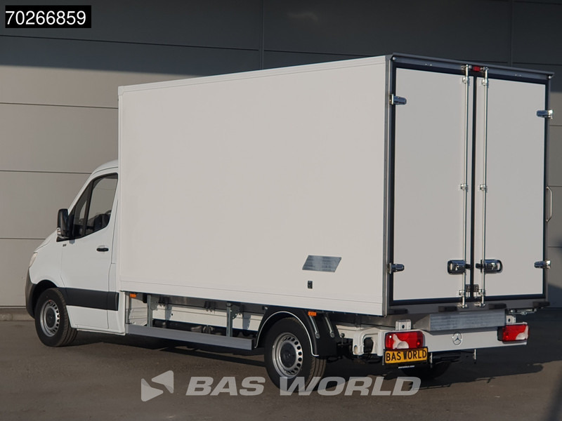 Mercedes-Benz Sprinter 315 CDI Koelwagen Achterdeuren Thermo King C-250 Airco Carplay MBUX Koel Koeler Kühl Kühler Kühlwagen Kühlkoffer 17m3 Airco - כלי רכב מסחרי לקירור: תמונה 2 Mercedes-Benz Sprinter 315 CDI Koelwagen Achterdeuren Thermo King C-250 Airco Carplay MBUX Koel Koeler Kühl Kühler Kühlwagen Kühlkoffer 17m3 Airco - כלי רכב מסחרי לקירור: תמונה 2