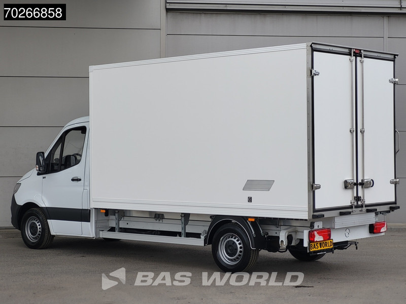 Mercedes-Benz Sprinter 315 CDI Koelwagen Achterdeuren Thermo King C-250 Airco MBUX CarPlay Koel Koeler Kühl Kühler Kühlwagen Kühlkoffer 17m3 Airco - כלי רכב מסחרי לקירור: תמונה 2 Mercedes-Benz Sprinter 315 CDI Koelwagen Achterdeuren Thermo King C-250 Airco MBUX CarPlay Koel Koeler Kühl Kühler Kühlwagen Kühlkoffer 17m3 Airco - כלי רכב מסחרי לקירור: תמונה 2