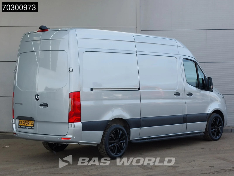 Mercedes-Benz Sprinter 315 CDI Special Edition Automaat L2H2 Airco Camera Parkeersensoren v+a MBUX CarPlay Velgen Euro6 L2 Airco - כלי רכב מסחרי קטן: תמונה 5 Mercedes-Benz Sprinter 315 CDI Special Edition Automaat L2H2 Airco Camera Parkeersensoren v+a MBUX CarPlay Velgen Euro6 L2 Airco - כלי רכב מסחרי קטן: תמונה 5