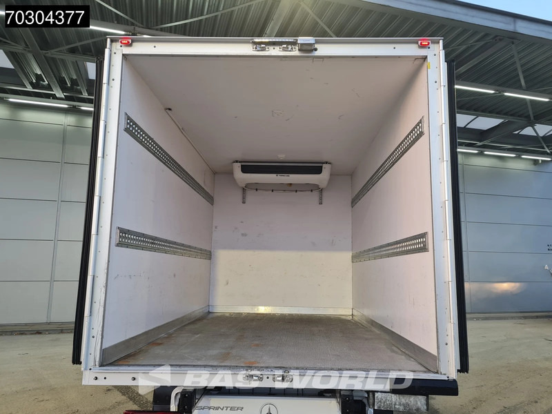 Mercedes-Benz Sprinter 316 CDI Automaat Lamberet Koelwagen Thermo King V500 MAX 380v Aansluiting Achterdeuren Navi Airco Camera Euro6 Koel Koeler Bakwa - כלי רכב מסחרי לקירור: תמונה 3 Mercedes-Benz Sprinter 316 CDI Automaat Lamberet Koelwagen Thermo King V500 MAX 380v Aansluiting Achterdeuren Navi Airco Camera Euro6 Koel Koeler Bakwa - כלי רכב מסחרי לקירור: תמונה 3