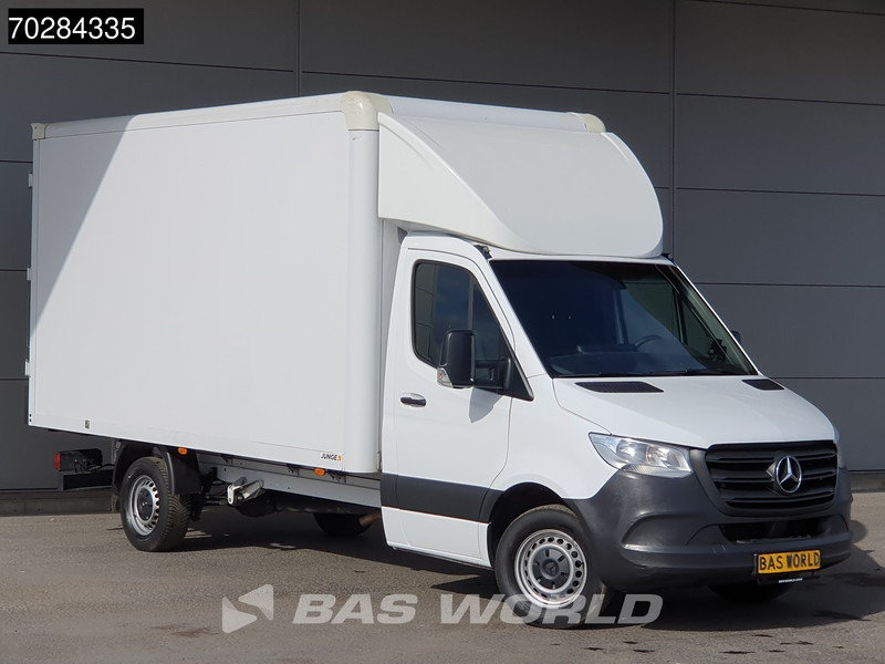 Mercedes-Benz Sprinter 317 CDI Automaat Bakwagen Achterdeuren Airco Camera Euro6 Meubelbak Koffer 21m3 Airco - כלי רכב מסחרי עם תיבה: תמונה 3 Mercedes-Benz Sprinter 317 CDI Automaat Bakwagen Achterdeuren Airco Camera Euro6 Meubelbak Koffer 21m3 Airco - כלי רכב מסחרי עם תיבה: תמונה 3