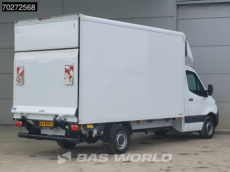 Mercedes-Benz Sprinter 317 CDI Automaat Bakwagen Laadklep Camera Airco Koffer Meubelbak 20m3 Airco - כלי רכב מסחרי עם תיבה: תמונה 5 Mercedes-Benz Sprinter 317 CDI Automaat Bakwagen Laadklep Camera Airco Koffer Meubelbak 20m3 Airco - כלי רכב מסחרי עם תיבה: תמונה 5