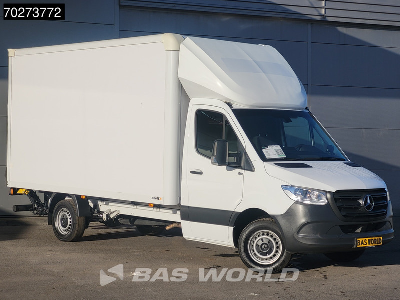 Mercedes-Benz Sprinter 317 CDI Automaat Bakwagen Laadklep Camera Airco Koffer Meubelbak 20m3 Airco - כלי רכב מסחרי עם תיבה: תמונה 2 Mercedes-Benz Sprinter 317 CDI Automaat Bakwagen Laadklep Camera Airco Koffer Meubelbak 20m3 Airco - כלי רכב מסחרי עם תיבה: תמונה 2