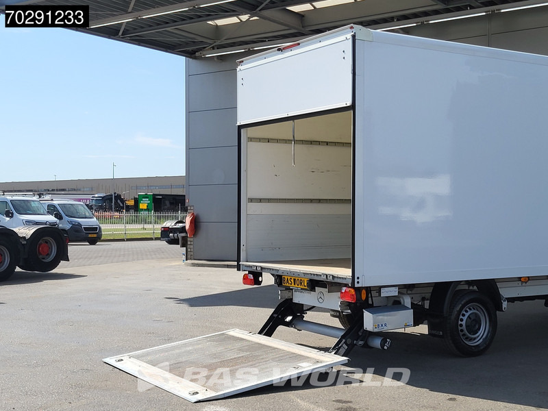 Mercedes-Benz Sprinter 317 CDI Automaat Bakwagen Laadklep Camera Airco Koffer Meubelbak 21m3 Airco - כלי רכב מסחרי עם תיבה: תמונה 5 Mercedes-Benz Sprinter 317 CDI Automaat Bakwagen Laadklep Camera Airco Koffer Meubelbak 21m3 Airco - כלי רכב מסחרי עם תיבה: תמונה 5