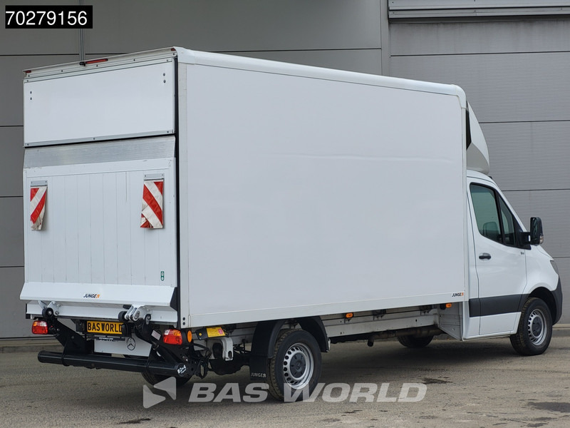 Mercedes-Benz Sprinter 317 CDI Bakwagen Automaat Laadklep Camera Meubelbak Koffer LBW 21m3 Airco - כלי רכב מסחרי עם תיבה: תמונה 5 Mercedes-Benz Sprinter 317 CDI Bakwagen Automaat Laadklep Camera Meubelbak Koffer LBW 21m3 Airco - כלי רכב מסחרי עם תיבה: תמונה 5