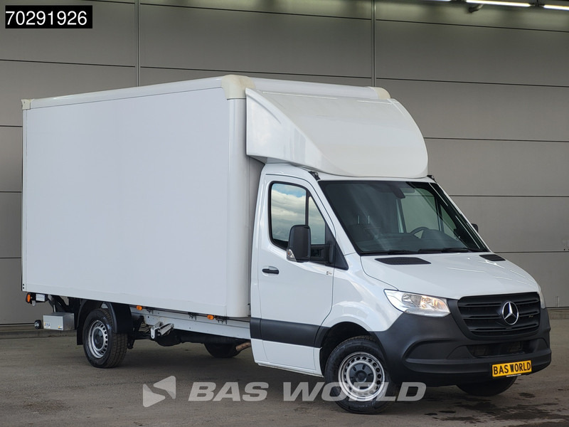 Mercedes-Benz Sprinter 317 CDI Laadklep Automaat 170PK Bakwagen Airco Euro6 Meubelbak Koffer 21m3 Airco - כלי רכב מסחרי עם תיבה: תמונה 5 Mercedes-Benz Sprinter 317 CDI Laadklep Automaat 170PK Bakwagen Airco Euro6 Meubelbak Koffer 21m3 Airco - כלי רכב מסחרי עם תיבה: תמונה 5
