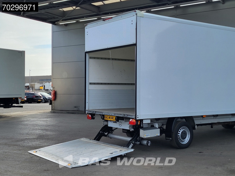 Mercedes-Benz Sprinter 317 CDI Laadklep Automaat Bakwagen 170PK Airco Camera Euro6 Meubelbak Koffer Airco - כלי רכב מסחרי עם תיבה: תמונה 3 Mercedes-Benz Sprinter 317 CDI Laadklep Automaat Bakwagen 170PK Airco Camera Euro6 Meubelbak Koffer Airco - כלי רכב מסחרי עם תיבה: תמונה 3