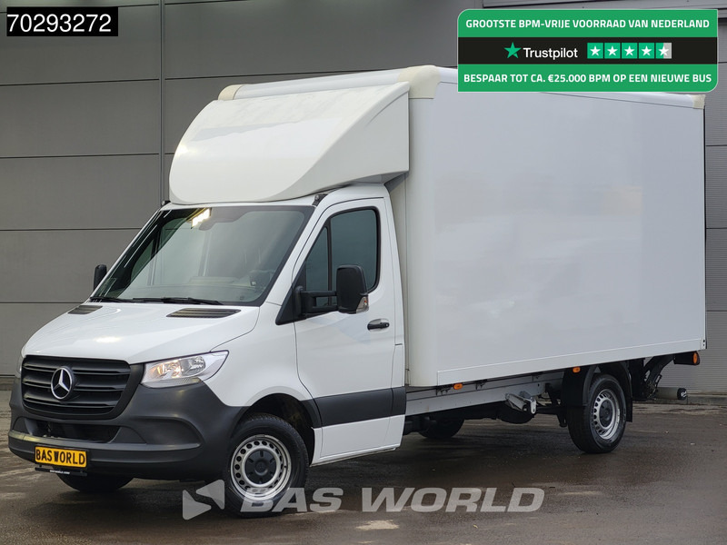 Mercedes-Benz Sprinter 317 CDI Laadklep Automaat Bakwagen 170PK Airco Camera MBUX CarPlay Euro6 Meubelbak Koffer 21m3 Airco - כלי רכב מסחרי עם תיבה: תמונה 1 Mercedes-Benz Sprinter 317 CDI Laadklep Automaat Bakwagen 170PK Airco Camera MBUX CarPlay Euro6 Meubelbak Koffer 21m3 Airco - כלי רכב מסחרי עם תיבה: תמונה 1