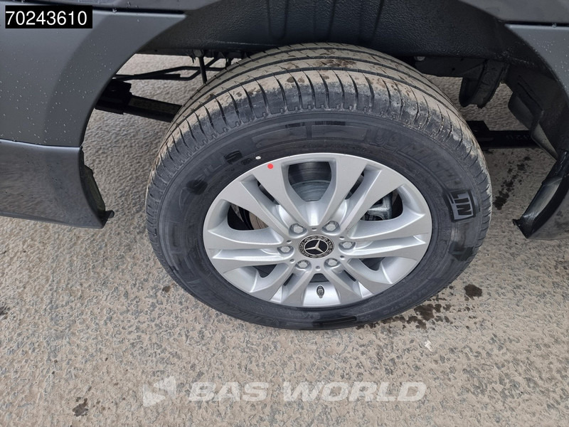חָדָשׁ כלי רכב מסחרי עם לוח Mercedes-Benz Sprinter 319 CDI Automaat L2H2 2025model ACC LED Navi Camera Velgen 11m3 Airco: תמונה 8 חָדָשׁ כלי רכב מסחרי עם לוח Mercedes-Benz Sprinter 319 CDI Automaat L2H2 2025model ACC LED Navi Camera Velgen 11m3 Airco: תמונה 8