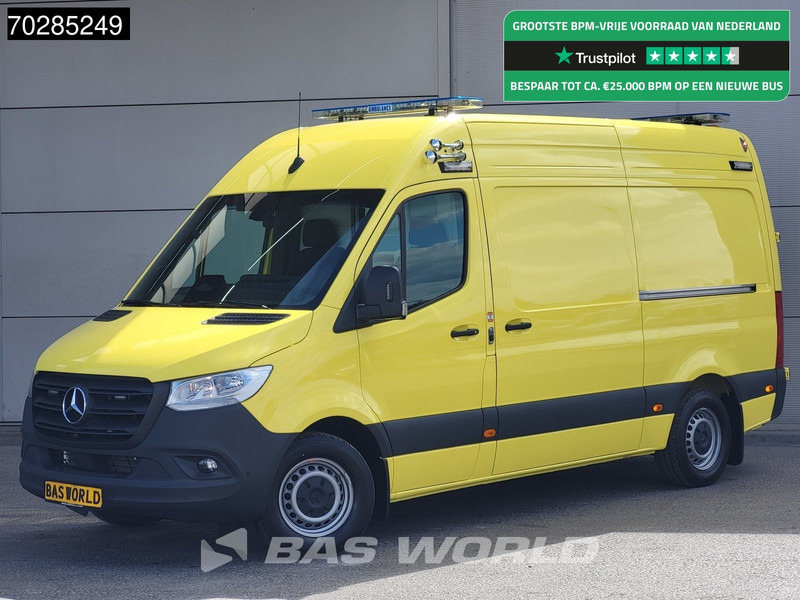 Mercedes-Benz Sprinter 319 CDI Automaat Nieuw! Complete Ambulance Ziekenwagen Rettungswagen Krankenwagen 11m3 Airco Cruise control - אמבולנס: תמונה 1 Mercedes-Benz Sprinter 319 CDI Automaat Nieuw! Complete Ambulance Ziekenwagen Rettungswagen Krankenwagen 11m3 Airco Cruise control - אמבולנס: תמונה 1