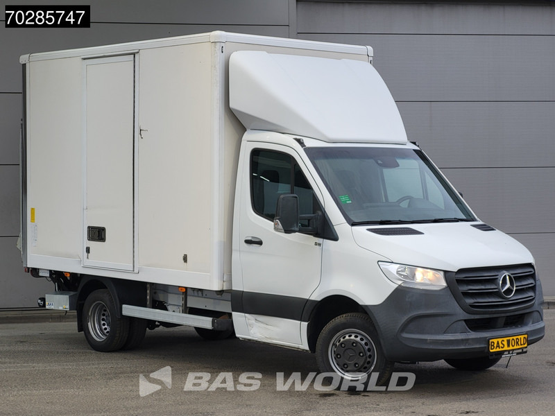 Mercedes-Benz Sprinter 514 CDI Laadklep Automaat Zijdeur Bakwagen Dubbellucht Airco Cruise MBUX CarPlay Euro6 Meubelbak Koffer 17m3 Airco Cruise contro - כלי רכב מסחרי עם תיבה: תמונה 5 Mercedes-Benz Sprinter 514 CDI Laadklep Automaat Zijdeur Bakwagen Dubbellucht Airco Cruise MBUX CarPlay Euro6 Meubelbak Koffer 17m3 Airco Cruise contro - כלי רכב מסחרי עם תיבה: תמונה 5