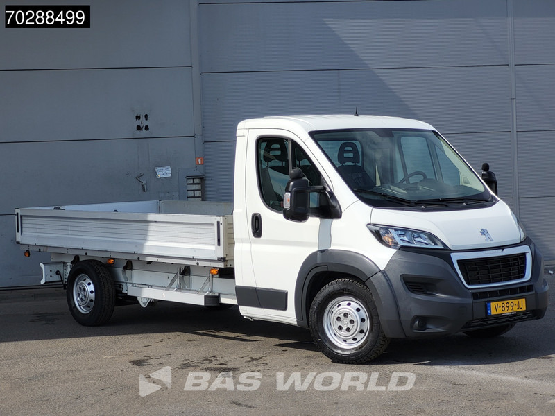 Peugeot Boxer 165PK Open Laadbak Luchtvering Trekhaak Navi Airco Euro6 Pritsche Pickup Open Box Airco Trekhaak - כלי רכב מסחרי במיטה שטוחה: תמונה 3 Peugeot Boxer 165PK Open Laadbak Luchtvering Trekhaak Navi Airco Euro6 Pritsche Pickup Open Box Airco Trekhaak - כלי רכב מסחרי במיטה שטוחה: תמונה 3