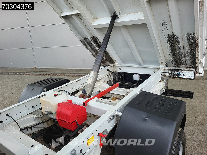 Volkswagen Crafter Kipper met Kist Dubbellucht 3,5t Trekhaak Navi Airco Cruise Camera Euro6 Kieper Tipper Benne Airco Trekhaak Cruise control - כלי רכב מסחרי מזהיר: תמונה 2 Volkswagen Crafter Kipper met Kist Dubbellucht 3,5t Trekhaak Navi Airco Cruise Camera Euro6 Kieper Tipper Benne Airco Trekhaak Cruise control - כלי רכב מסחרי מזהיר: תמונה 2