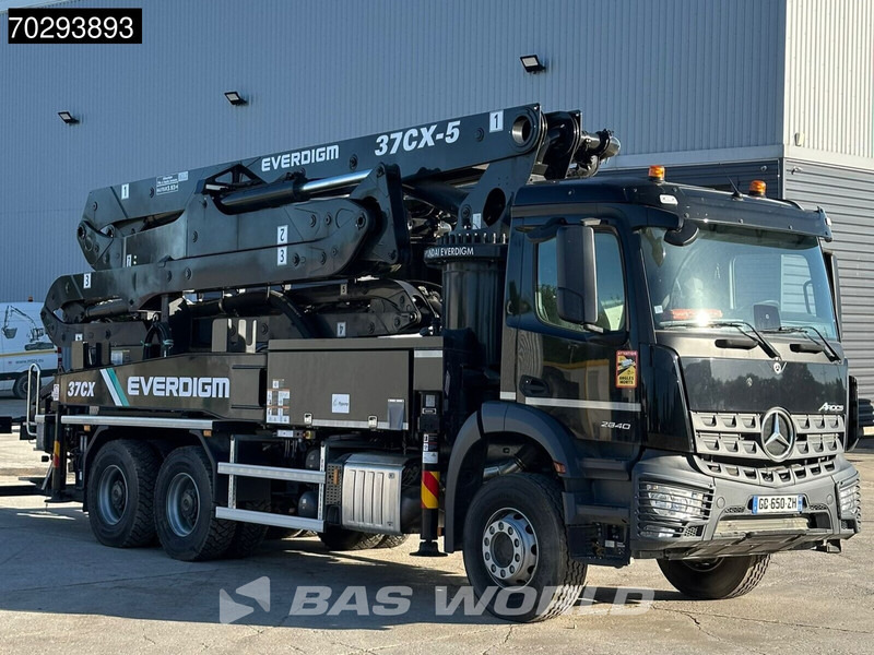Mercedes-Benz Arocs 2840 Arocs 6X4 Unused! Everdigm 37CX-5 concrete pump Steel Suspension Automatic Euro 6 - משאית משאבת בטון: תמונה 3 Mercedes-Benz Arocs 2840 Arocs 6X4 Unused! Everdigm 37CX-5 concrete pump Steel Suspension Automatic Euro 6 - משאית משאבת בטון: תמונה 3