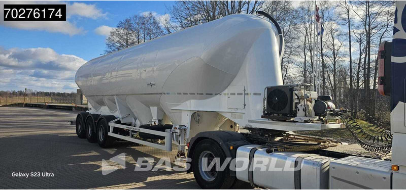SPITZER SF2755/4P 3 axles 55m3 Liftachse - סמיטריילר מכל: תמונה 3 SPITZER SF2755/4P 3 axles 55m3 Liftachse - סמיטריילר מכל: תמונה 3
