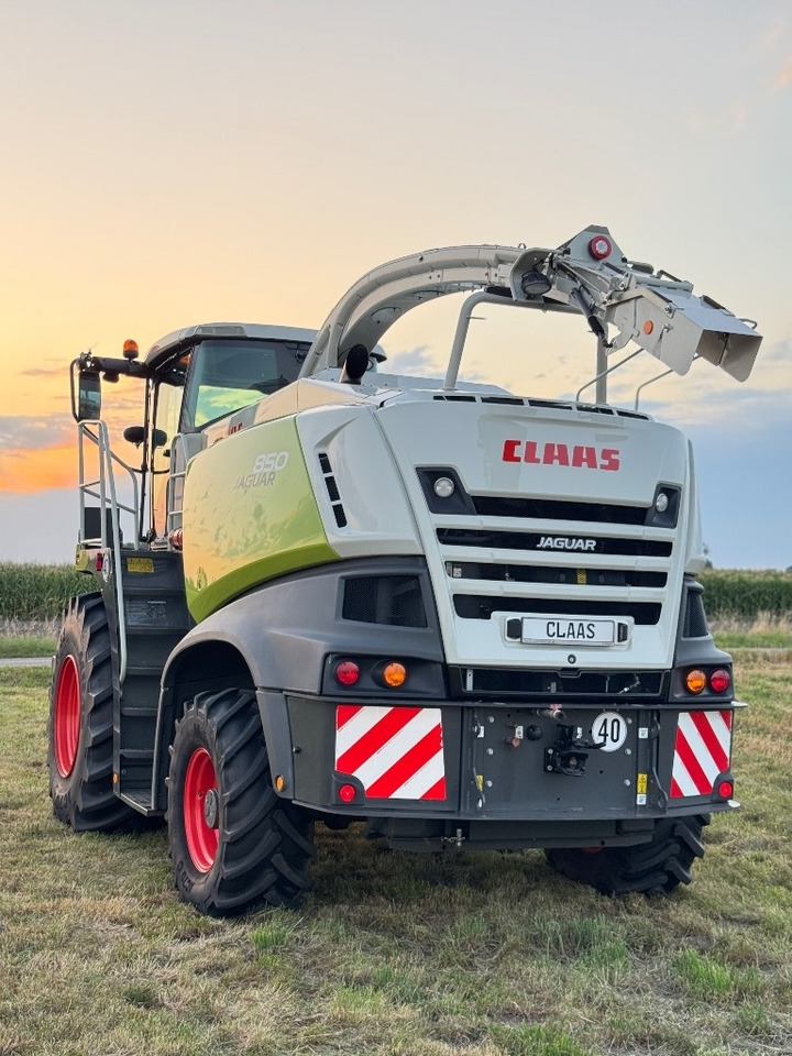 Claas Jaguar 850 Allrad + Kemper 360 PLUS - מקצרת מספוא: תמונה 5 Claas Jaguar 850 Allrad + Kemper 360 PLUS - מקצרת מספוא: תמונה 5