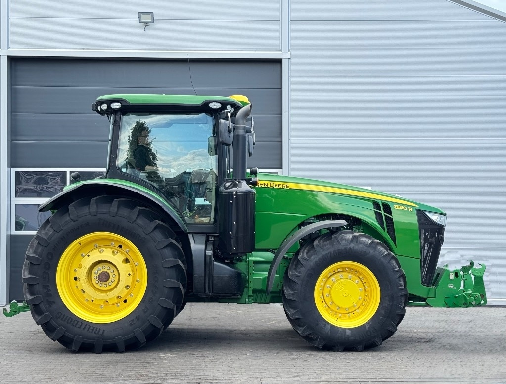 John Deere 8310 R - טרקטור חקלאי: תמונה 5 John Deere 8310 R - טרקטור חקלאי: תמונה 5