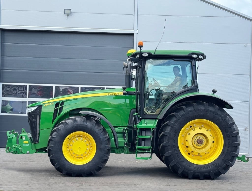John Deere 8310 R - טרקטור חקלאי: תמונה 4 John Deere 8310 R - טרקטור חקלאי: תמונה 4