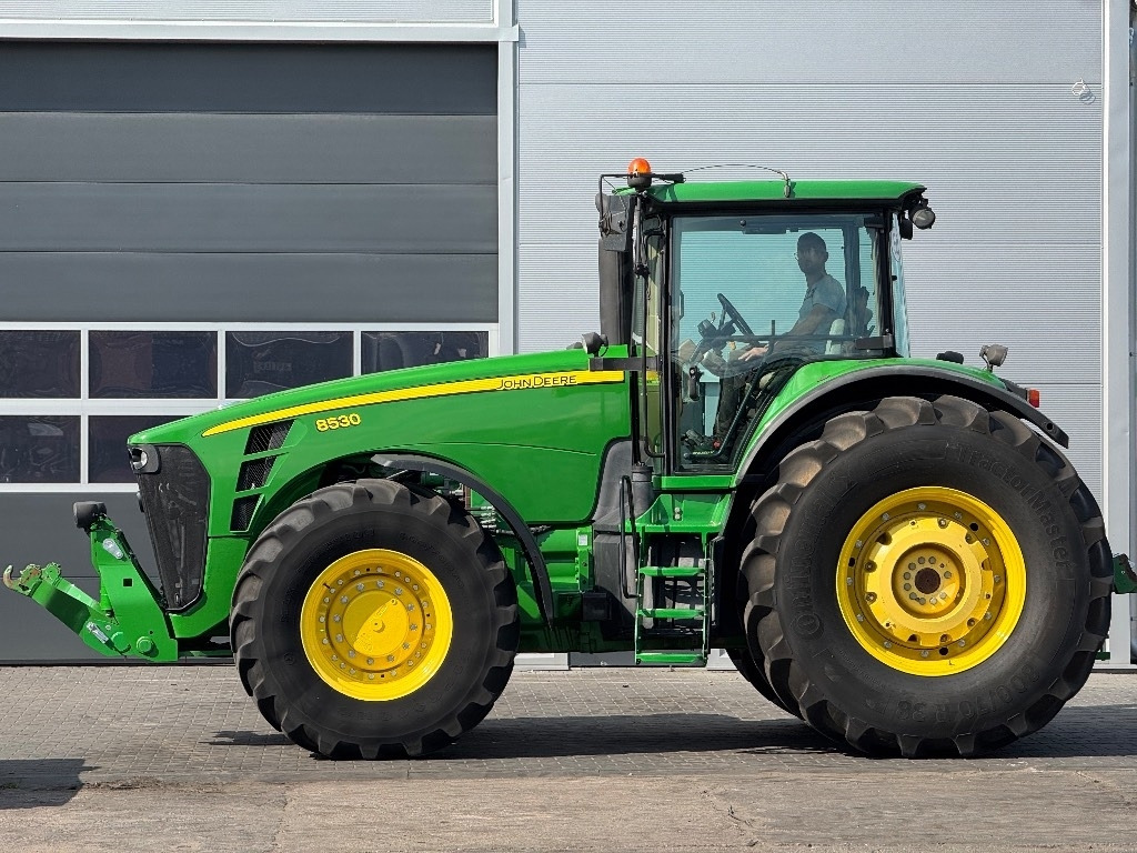 John Deere 8530 AutoPower - טרקטור חקלאי: תמונה 5 John Deere 8530 AutoPower - טרקטור חקלאי: תמונה 5