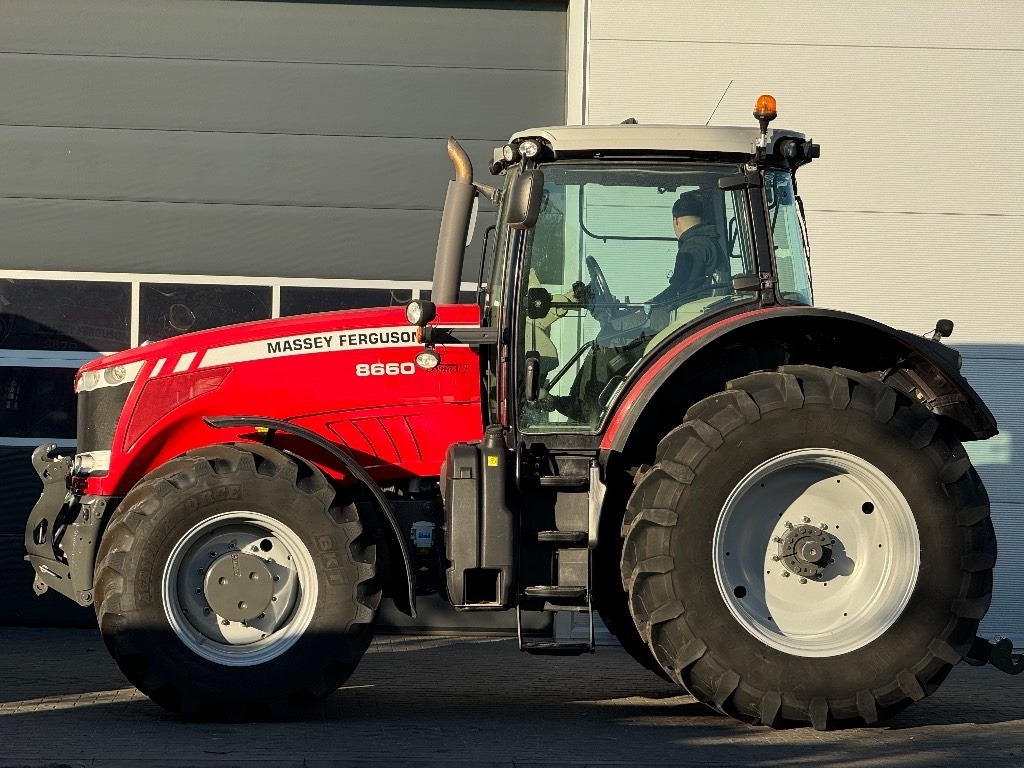 Massey Ferguson 8660 - טרקטור חקלאי: תמונה 4 Massey Ferguson 8660 - טרקטור חקלאי: תמונה 4
