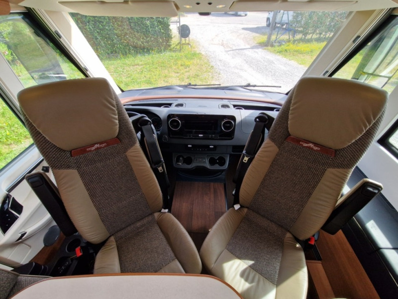 Carthago Chic C-Line I 5.9 XL LE - רכב ממונע משולב: תמונה 5 Carthago Chic C-Line I 5.9 XL LE - רכב ממונע משולב: תמונה 5