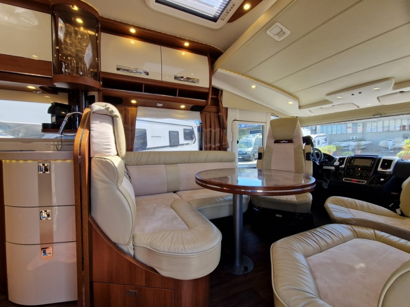 Carthago E-Line 51 QB - רכב ממונע משולב: תמונה 4 Carthago E-Line 51 QB - רכב ממונע משולב: תמונה 4