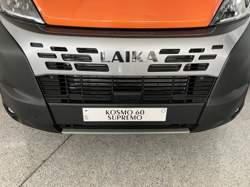 Laika Kosmo 60 Supremo Camper Van - מוטורהום: תמונה 5 Laika Kosmo 60 Supremo Camper Van - מוטורהום: תמונה 5