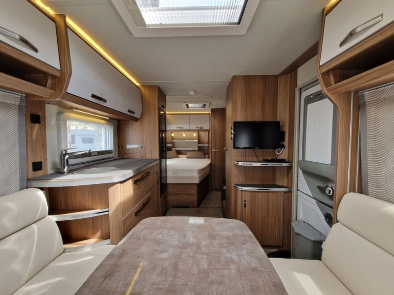 TABBERT ROSSINI 490 TD FINEST EDITION - קרוואן נגרר: תמונה 5 TABBERT ROSSINI 490 TD FINEST EDITION - קרוואן נגרר: תמונה 5
