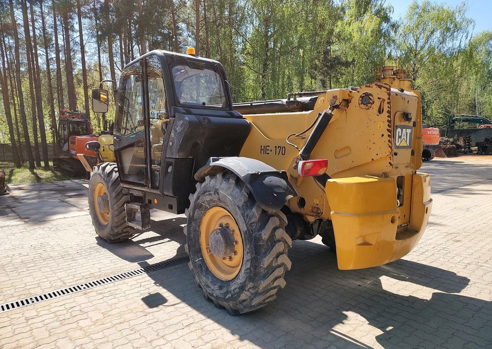 מפעיל טלסקופי Caterpillar TH417: תמונה 6