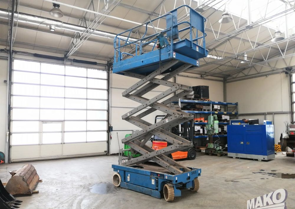 Genie GS 2046 - מעלית מספריים: תמונה 4 Genie GS 2046 - מעלית מספריים: תמונה 4
