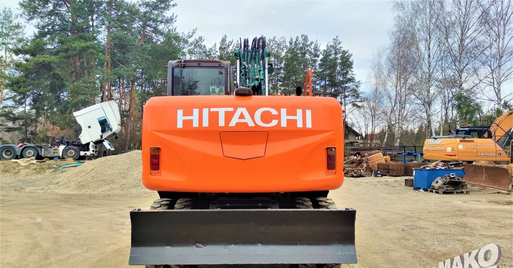 Hitachi ZX140W-3 - מחפר גלגלים: תמונה 3 Hitachi ZX140W-3 - מחפר גלגלים: תמונה 3