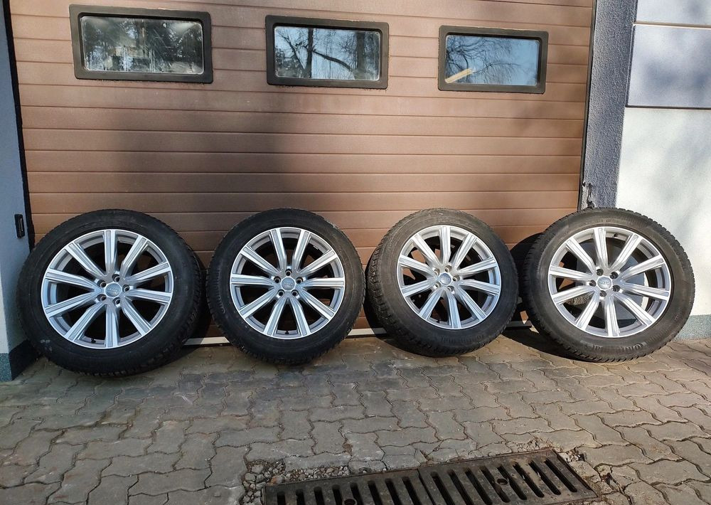 Koła felgi aluminiowe Audi Q8 SQ8 z oponami zimowymi Continental WinterContact TS850P 265/50 R20 H XL - חבילת גלגלים וצמיגים עבור מכונית: תמונה 1 Koła felgi aluminiowe Audi Q8 SQ8 z oponami zimowymi Continental WinterContact TS850P 265/50 R20 H XL - חבילת גלגלים וצמיגים עבור מכונית: תמונה 1