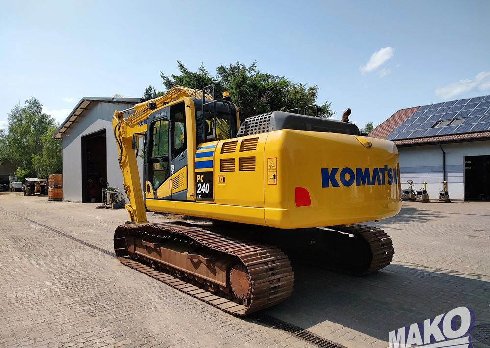 Komatsu PC240LC-10 - מחפר סורק: תמונה 4 Komatsu PC240LC-10 - מחפר סורק: תמונה 4
