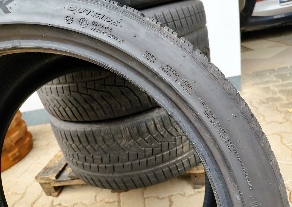 Opony zimowe Hankook Winter i*cept evo2 SUV 295/35R23 108W M+S - צמיג עבור מכונית: תמונה 3 Opony zimowe Hankook Winter i*cept evo2 SUV 295/35R23 108W M+S - צמיג עבור מכונית: תמונה 3