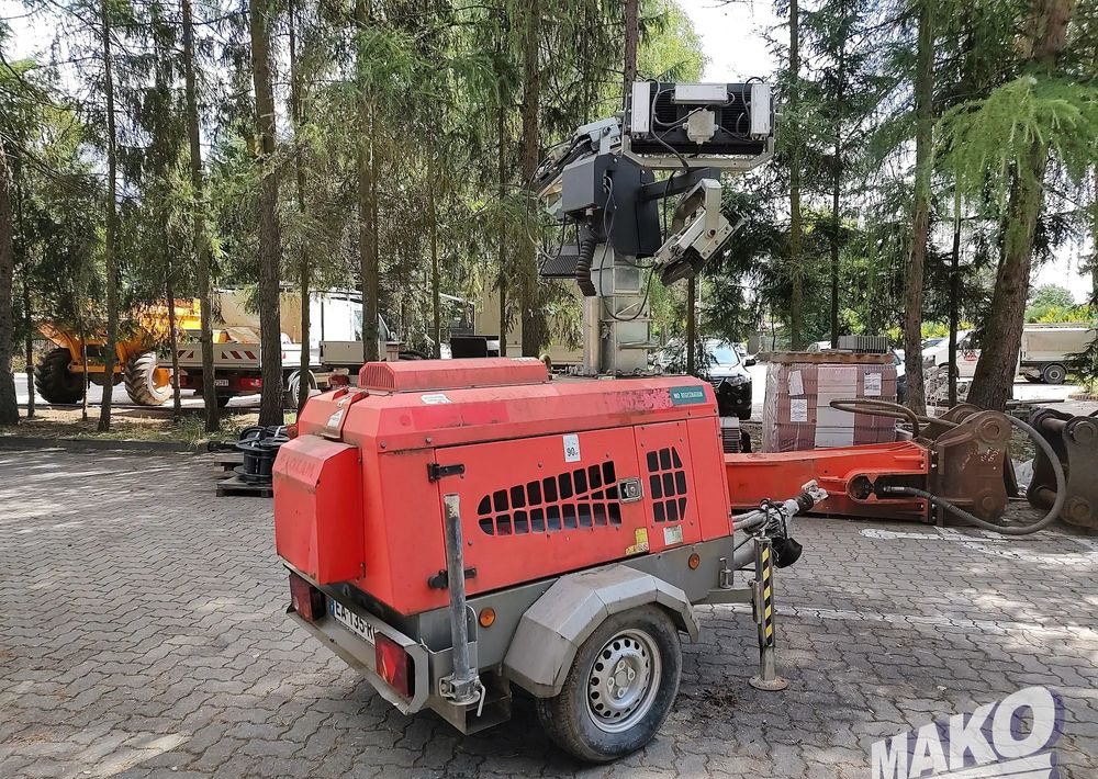 Wieża oświetleniowa Generac Tower Light VT1 - מגדל תאורה: תמונה 4 Wieża oświetleniowa Generac Tower Light VT1 - מגדל תאורה: תמונה 4
