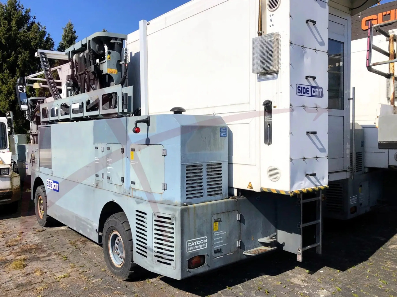 BULMOR SIDECAT XL 6.3 - אמבולנס מעלית: תמונה 1 BULMOR SIDECAT XL 6.3 - אמבולנס מעלית: תמונה 1