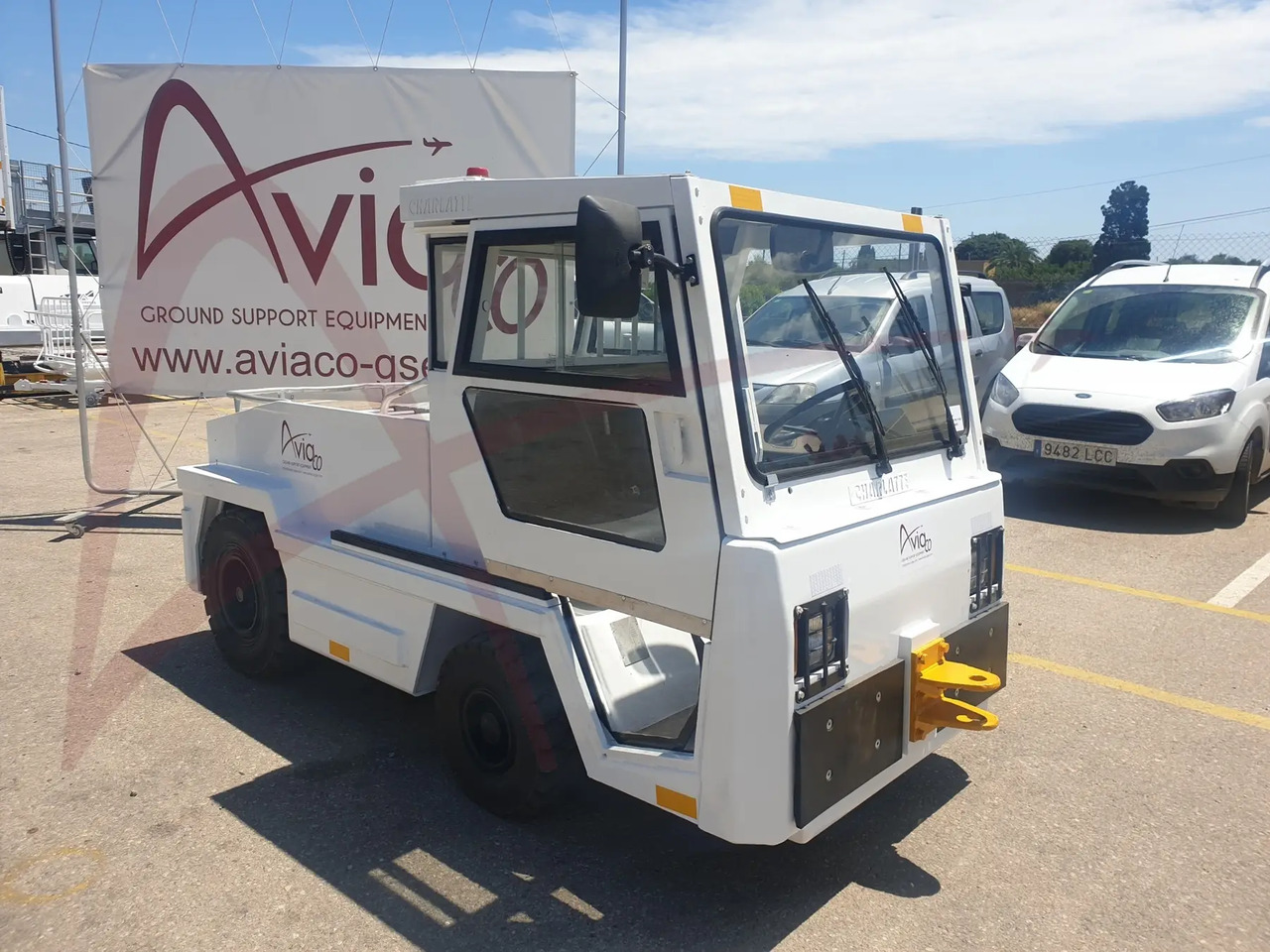 CHARLATTE T135 AC - טרקטור כבודה: תמונה 3 CHARLATTE T135 AC - טרקטור כבודה: תמונה 3