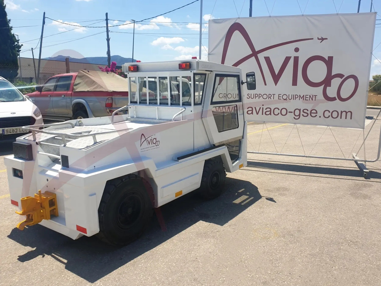 טרקטור כבודה CHARLATTE T135 AC: תמונה 1