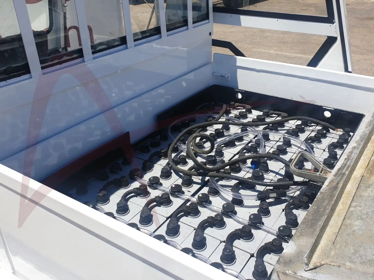 CHARLATTE T135 AC - טרקטור כבודה: תמונה 5 CHARLATTE T135 AC - טרקטור כבודה: תמונה 5